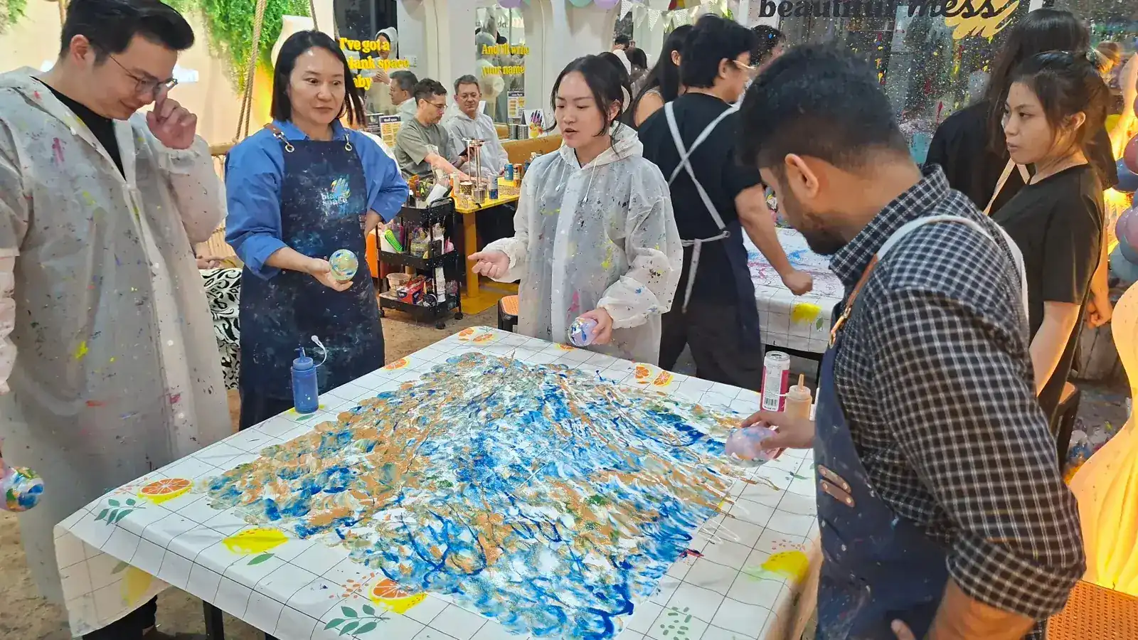 Why Art Workshops Are Good for Team Bonding