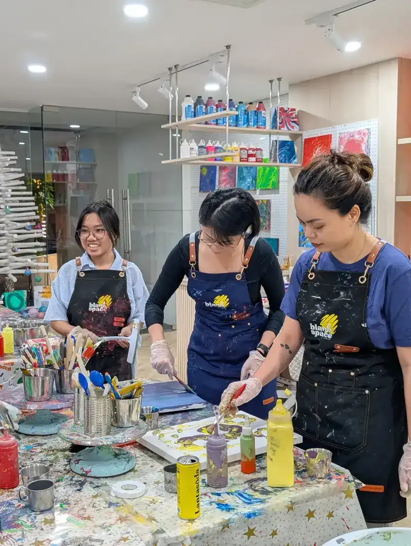 Ladies night sip and paint session in Ho Chi Minh City